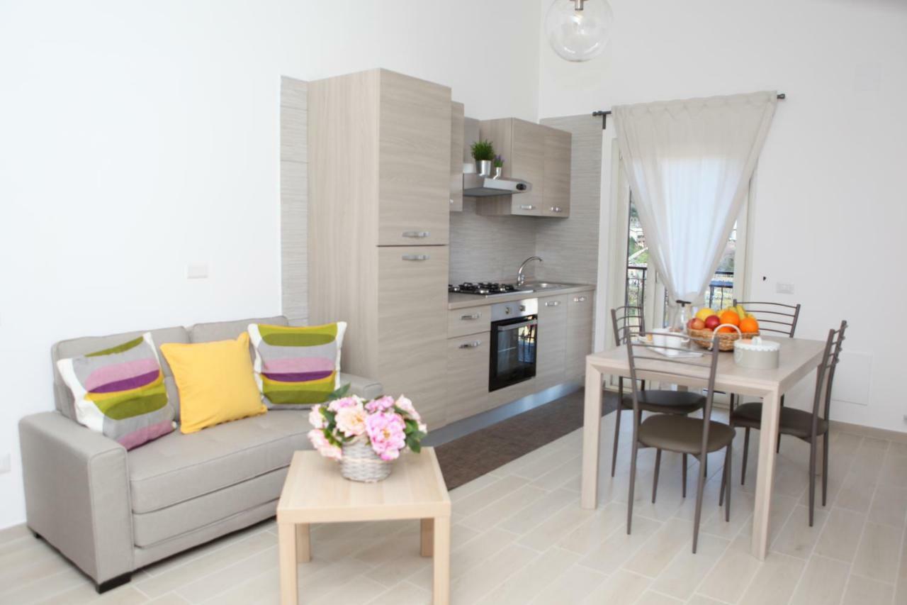 شقة Rosy House - Hospitality بيمونت المظهر الخارجي الصورة